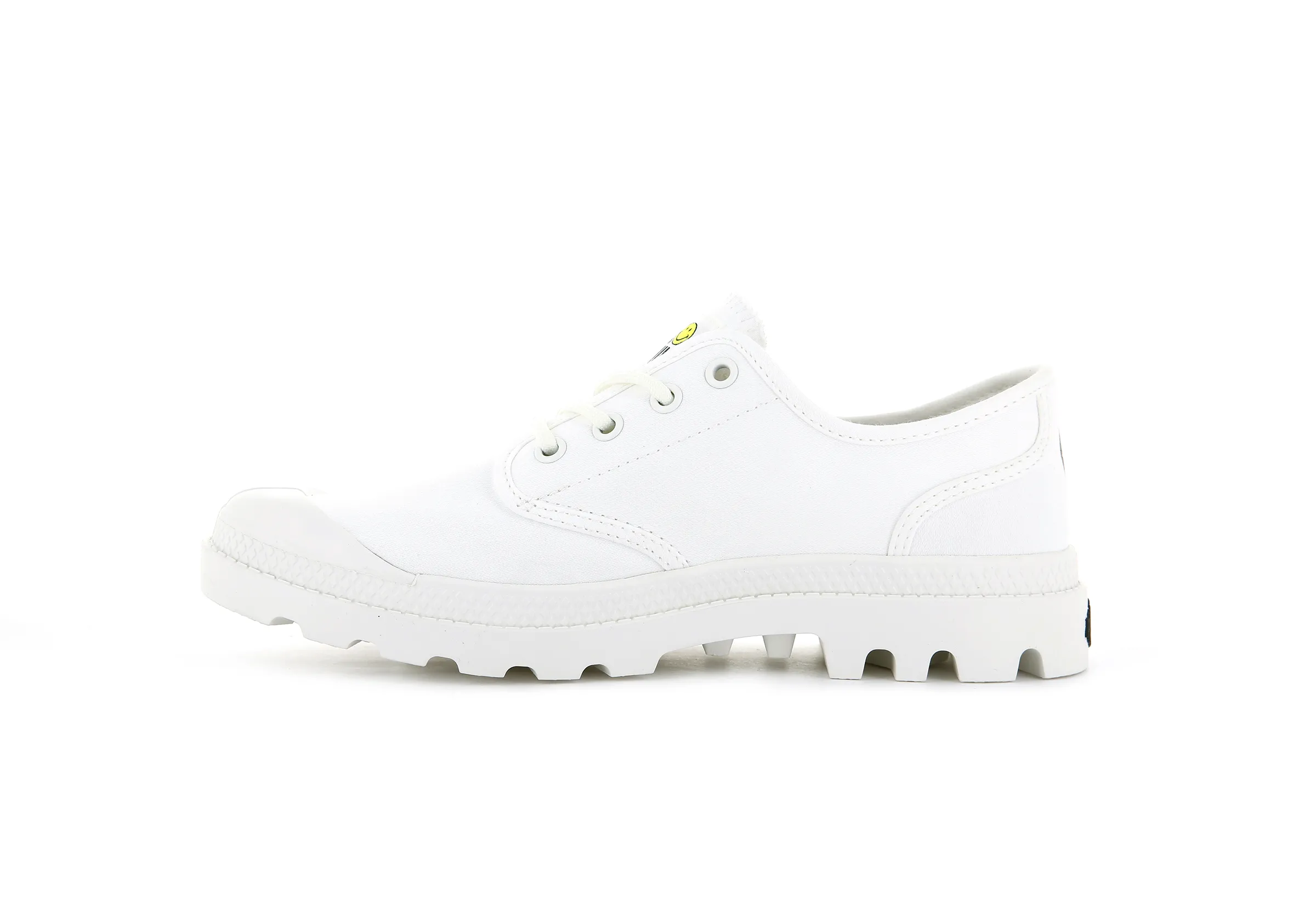 77080-116-M | SMILEY ® PAMPA OXFORD BE KIND | STAR WHITE