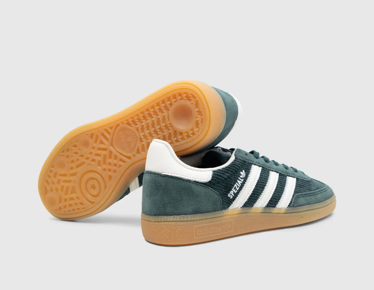 adidas Originals Women's Handball Spezial Mineral Green / Off White - Gum