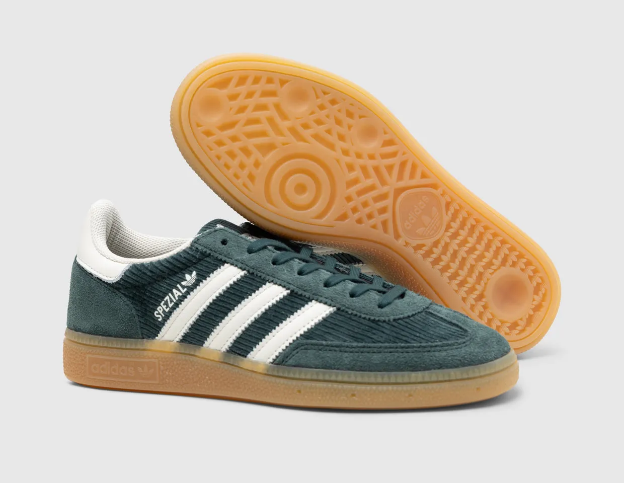 adidas Originals Women's Handball Spezial Mineral Green / Off White - Gum