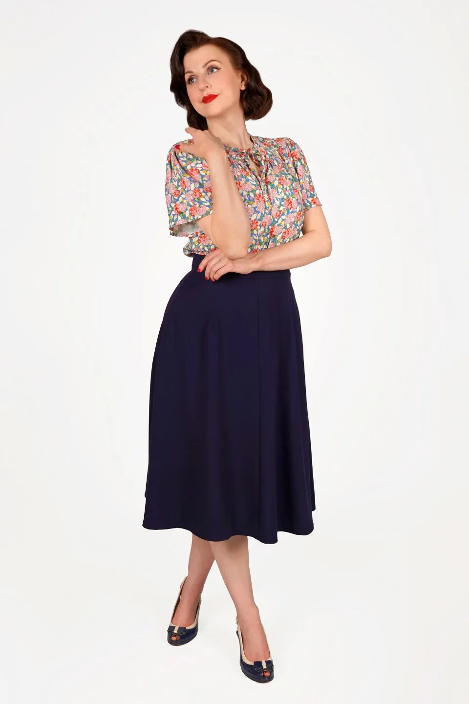 Classic 1940s Style A-Line Skirt in Navy