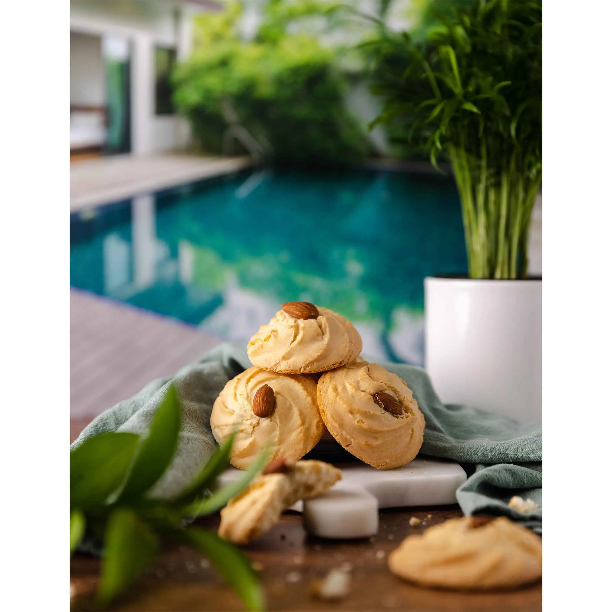 Poolside Styling Towel Trio